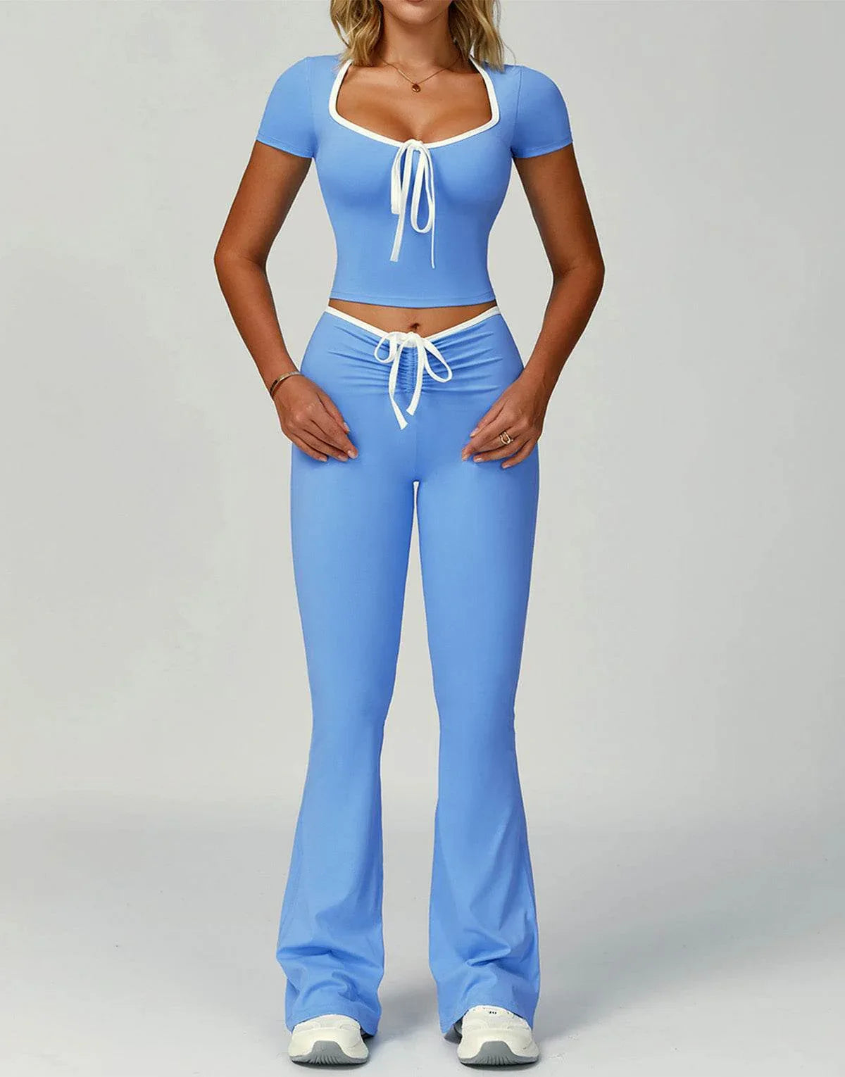 2 Pieces Activewear Set with Bow Crop Tops and Flare Pants - Blue