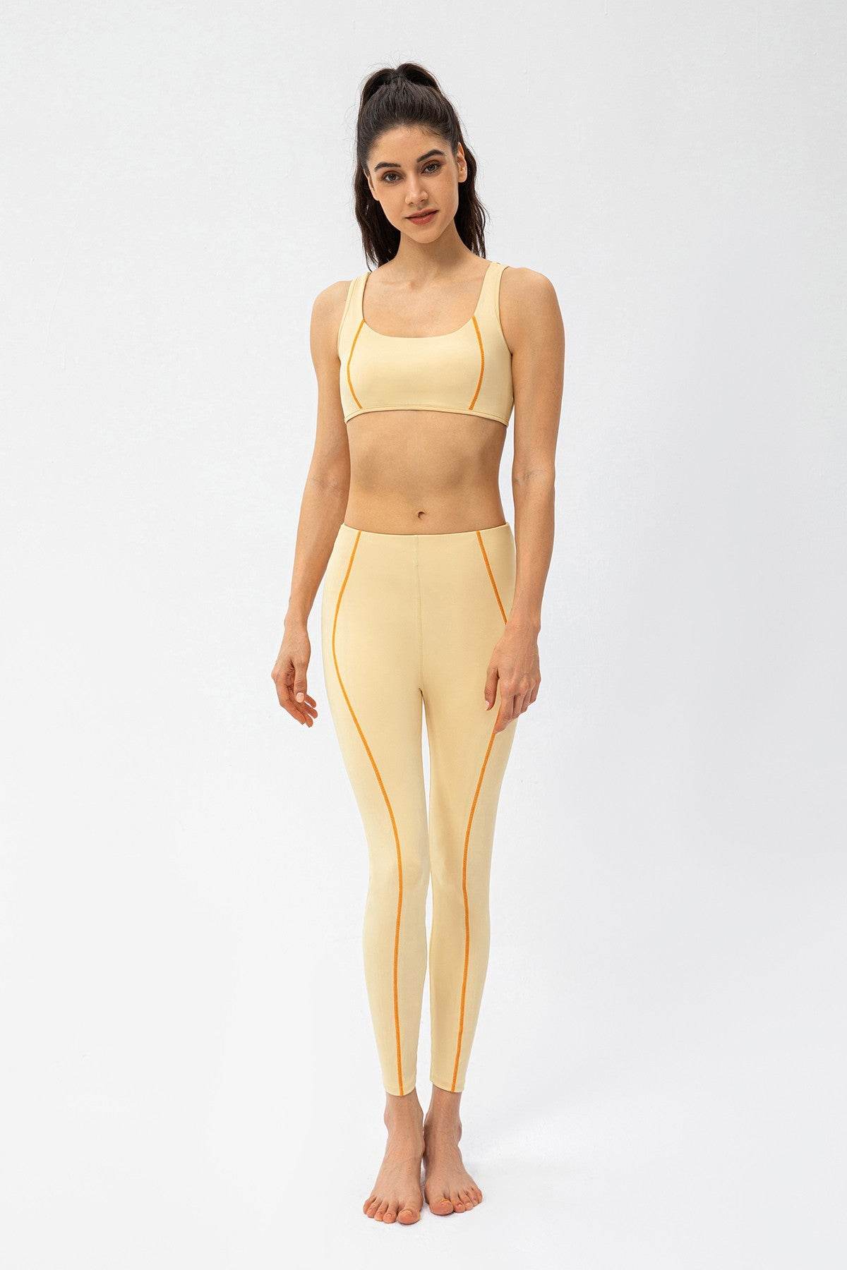 Contrast Trim Back Cutout Sports Bra
