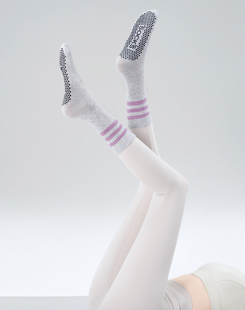 Athletic Grippy Socks Non Slip Yoga Socks