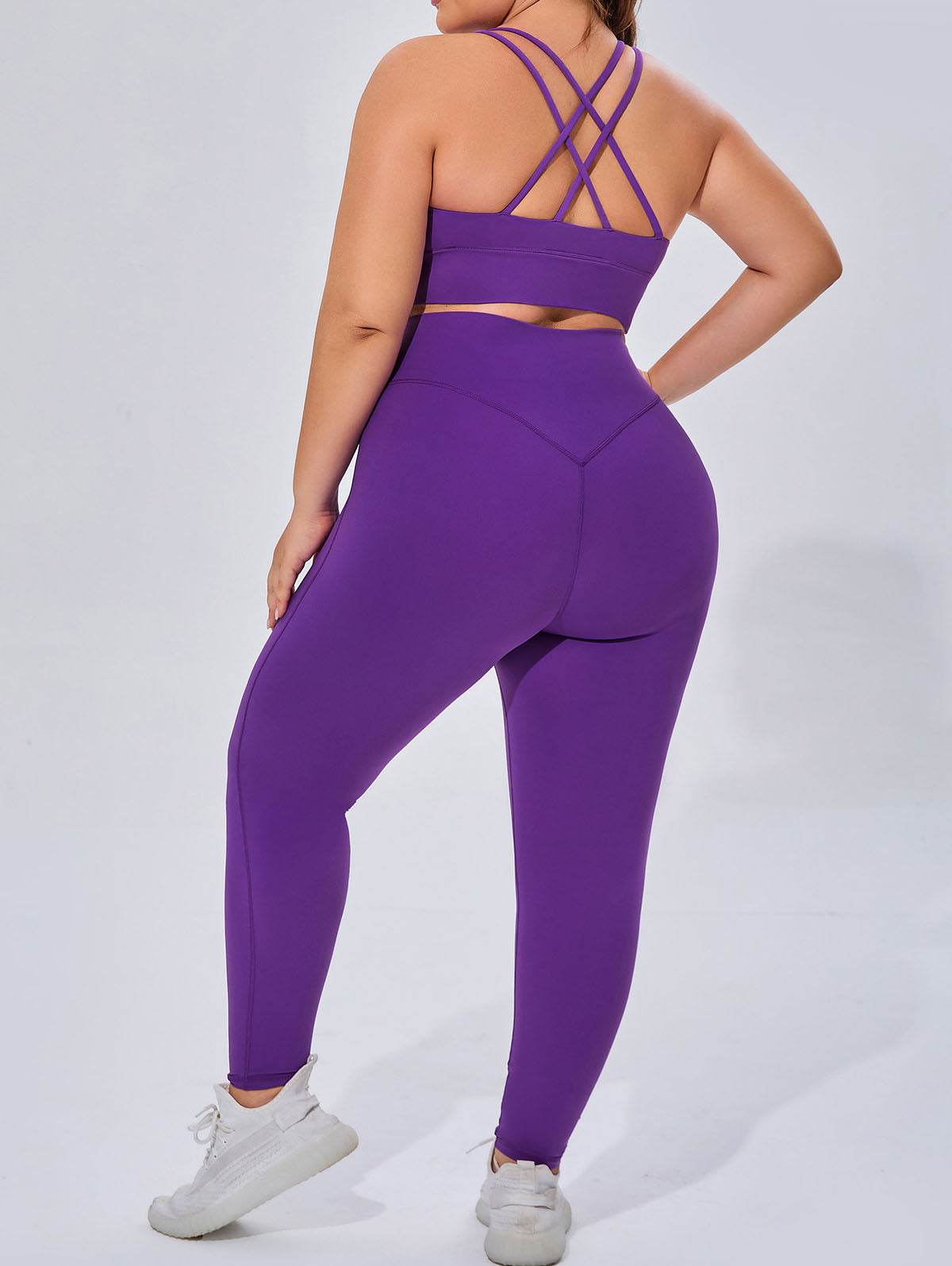 Workout Sets with Cross Strap Sports Bra and Legging