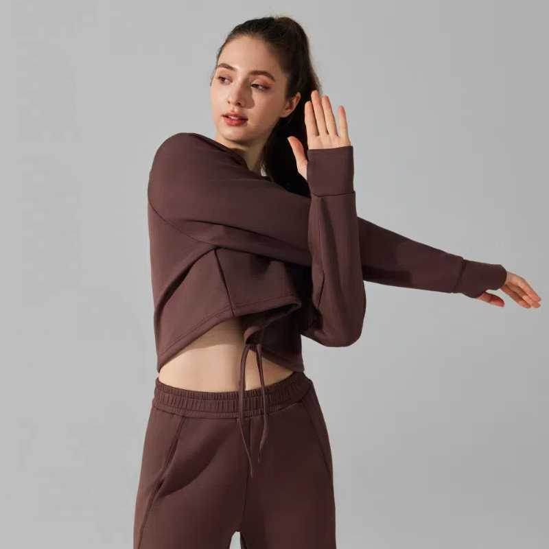 Cropped Loose Workout Sweatshirt