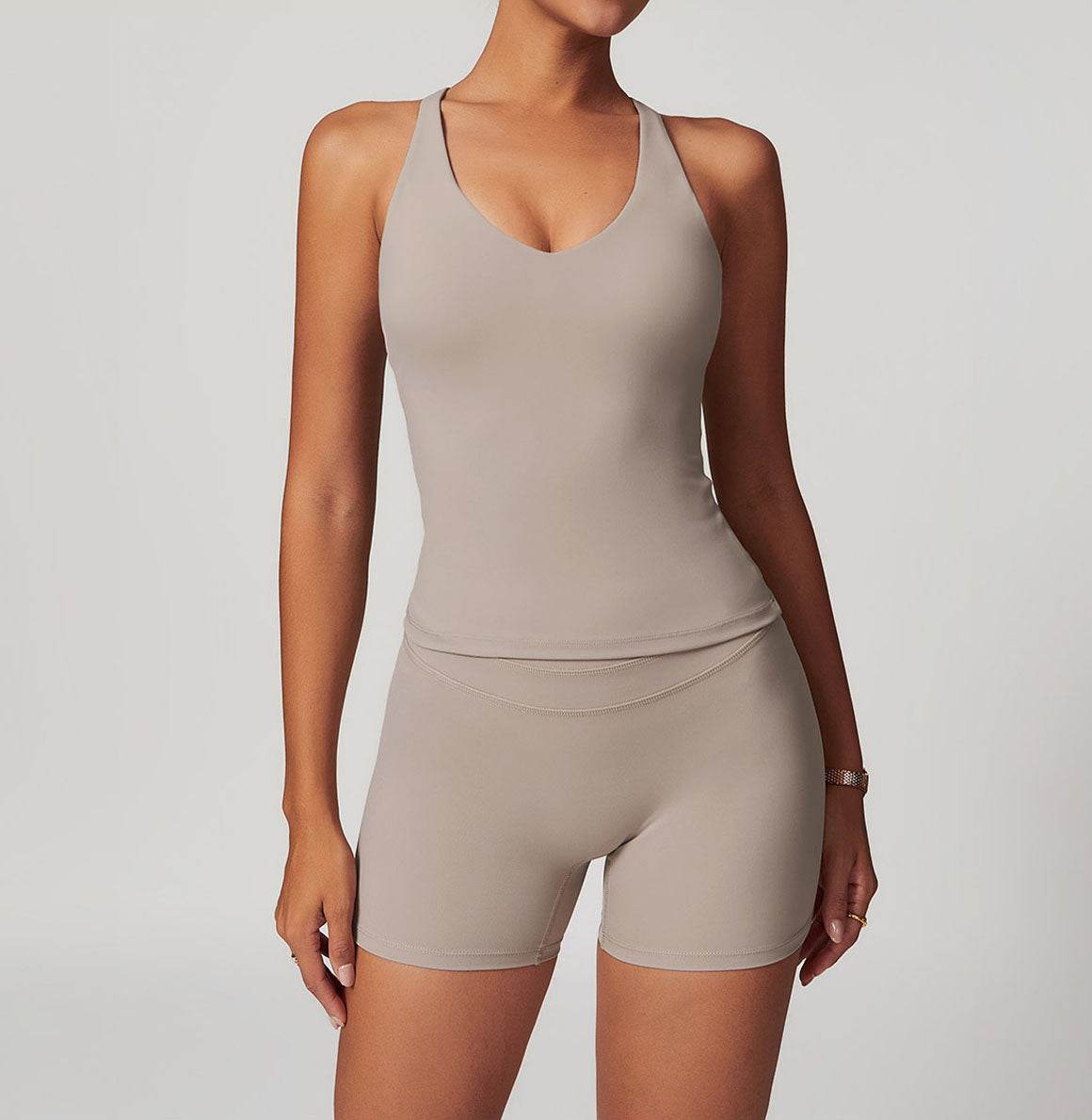 Solid U Neck Cross Back Yoga Tank Tops with Padded