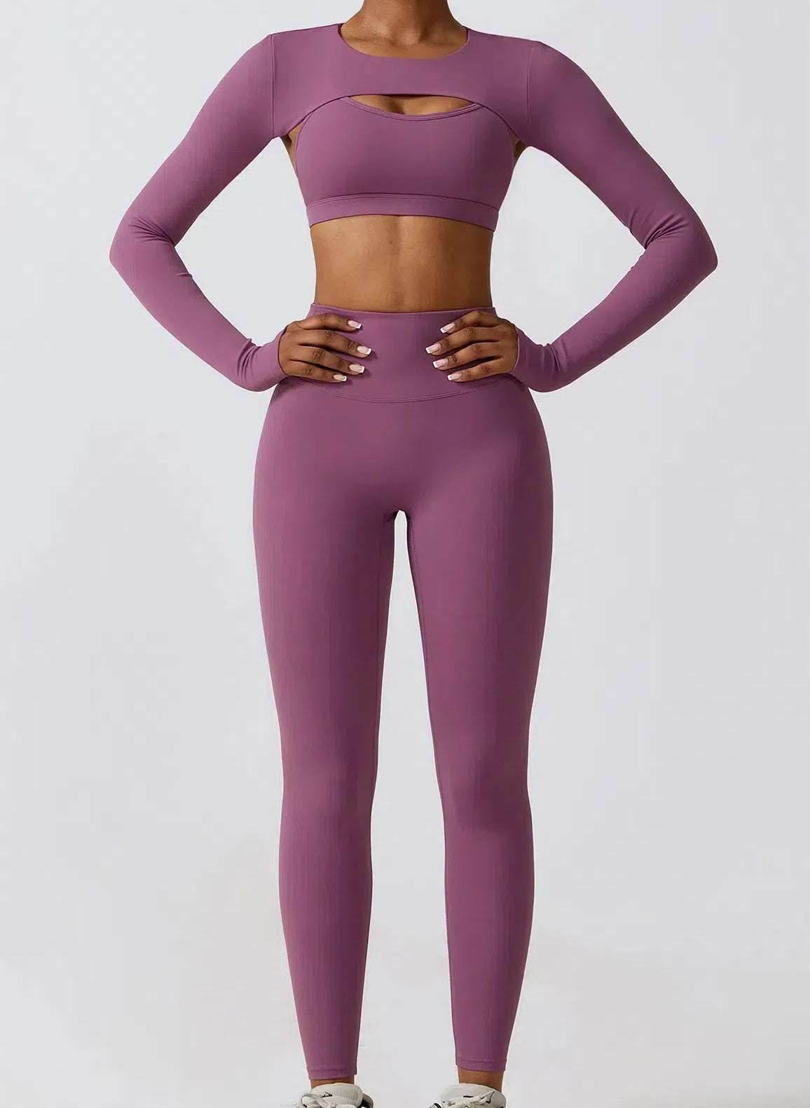 Gym Wear Set With Crop Top and Leggings