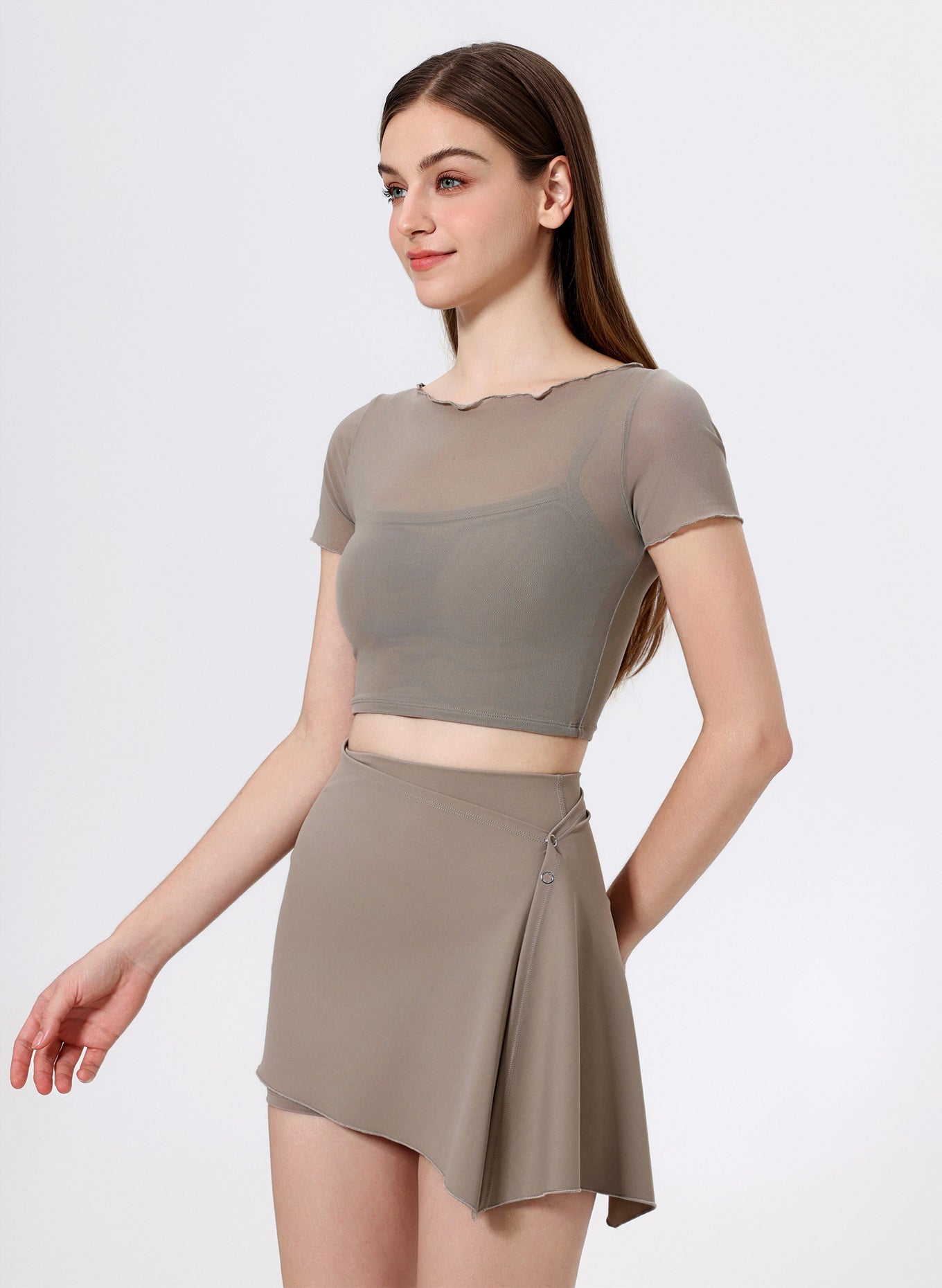 Mesh Sport Crop T-Shirts with Built-in Chest Pad