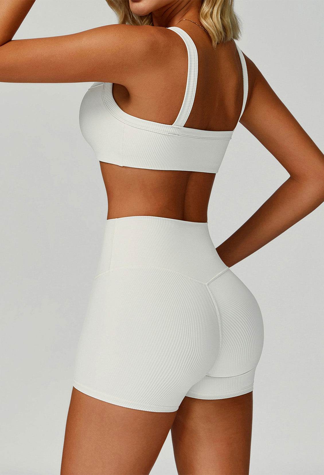Square Neckline Sports Bras with Removable Chest Pad -