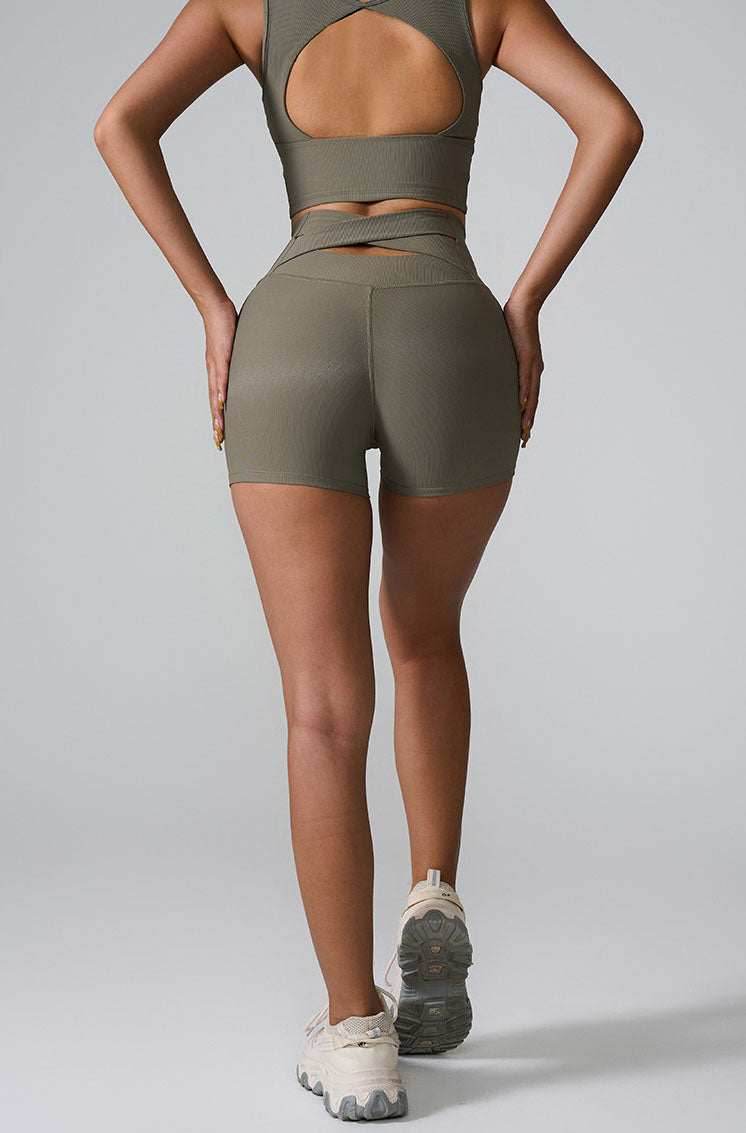Back Cross Workout Short