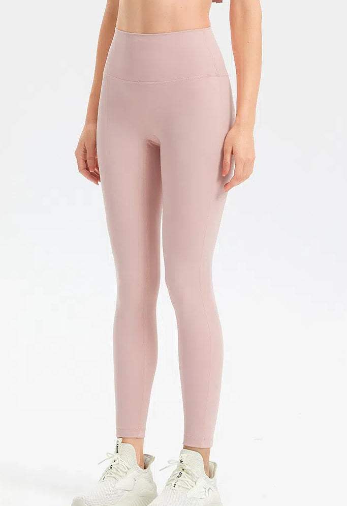 High Waisted Workout Scrunch Yoga Leggings | Flattering & Comfortable