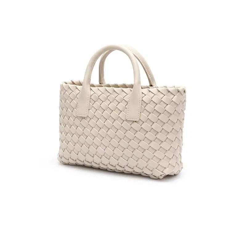 Trendy Woven Handbags With Pouch