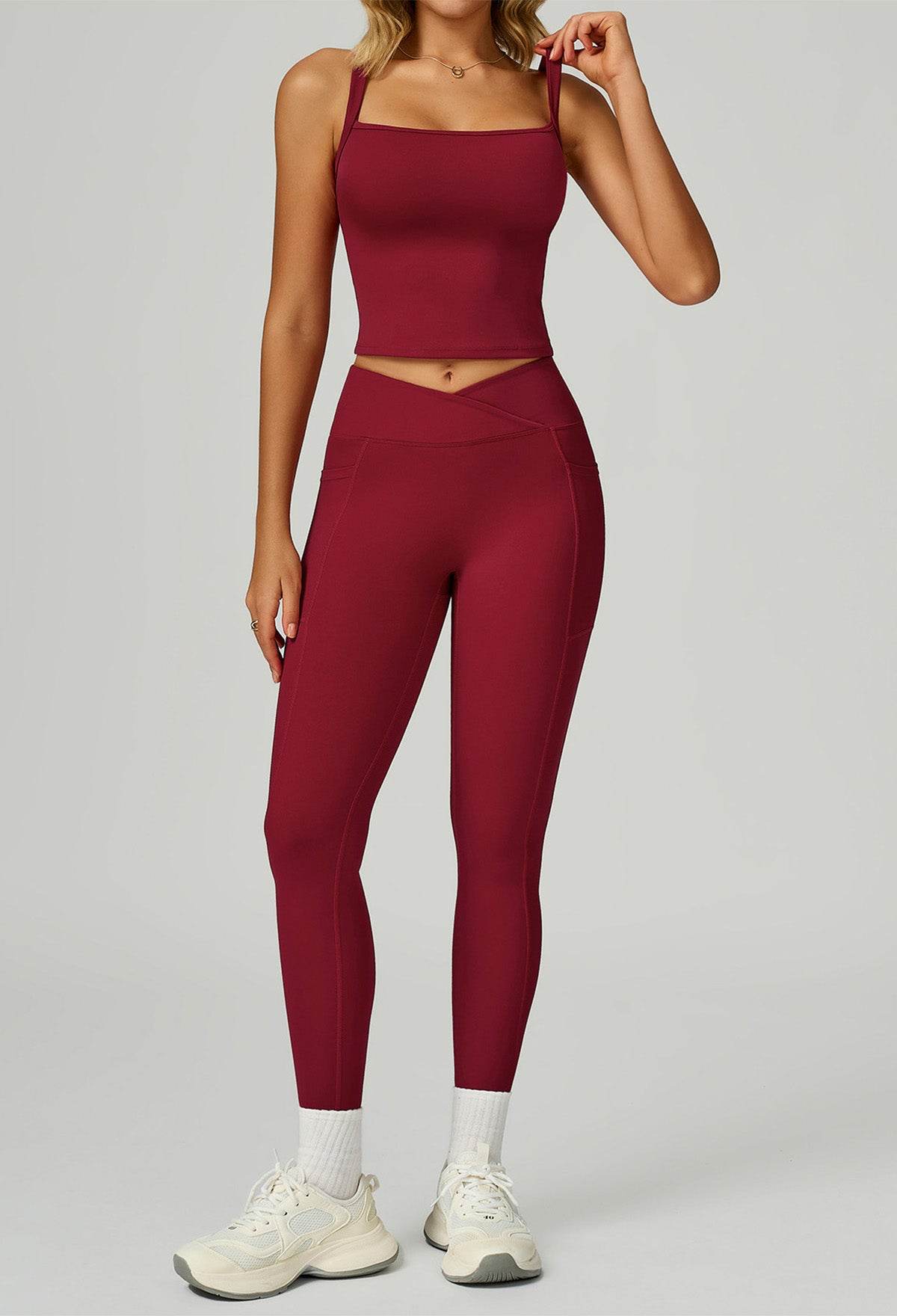 Activewear Set with Wide Strap Tank Top and Legging