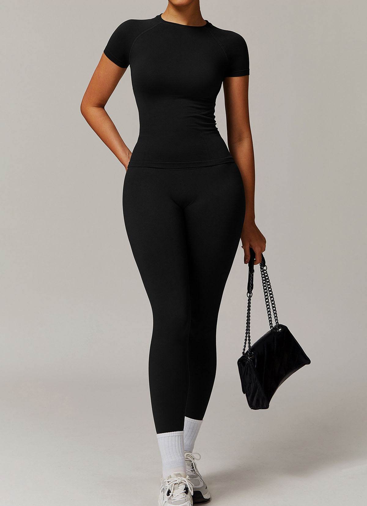 Yoga Wear Set with Short Sleeve T-Shirt and Legging
