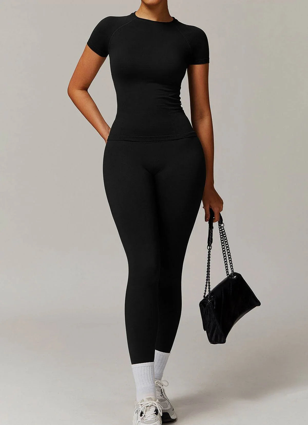 Yoga Wear Set with Short Sleeve T-Shirt and Legging -