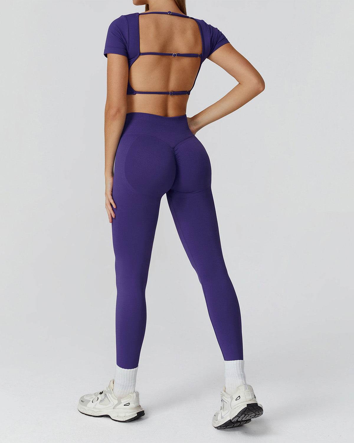Athletic Wear with Short Sleeve Crop Top and Legging