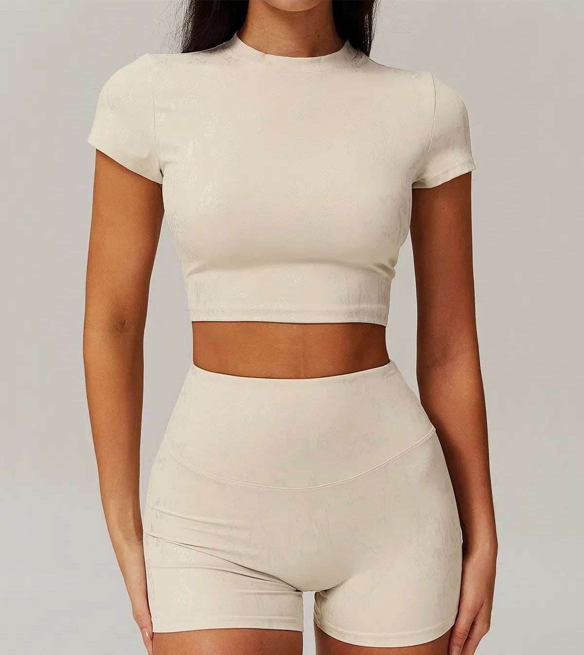 Short Sleeve Yoga Cropped T-Shirt With Gold Blocking Pattern