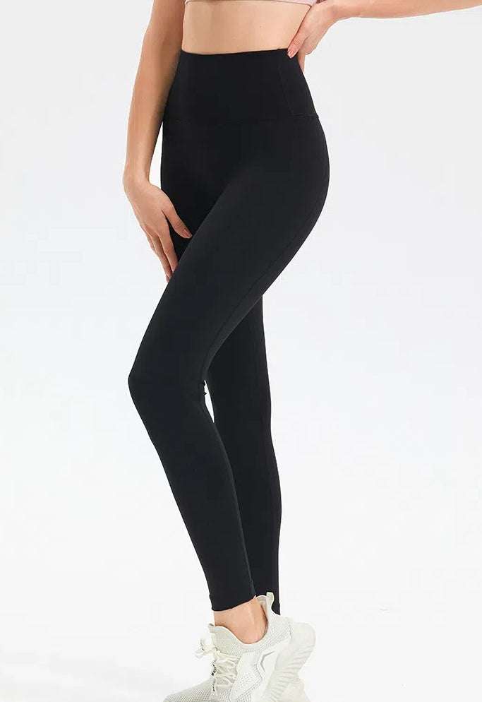 High Waisted Workout Scrunch Yoga Leggings | Flattering & Comfortable