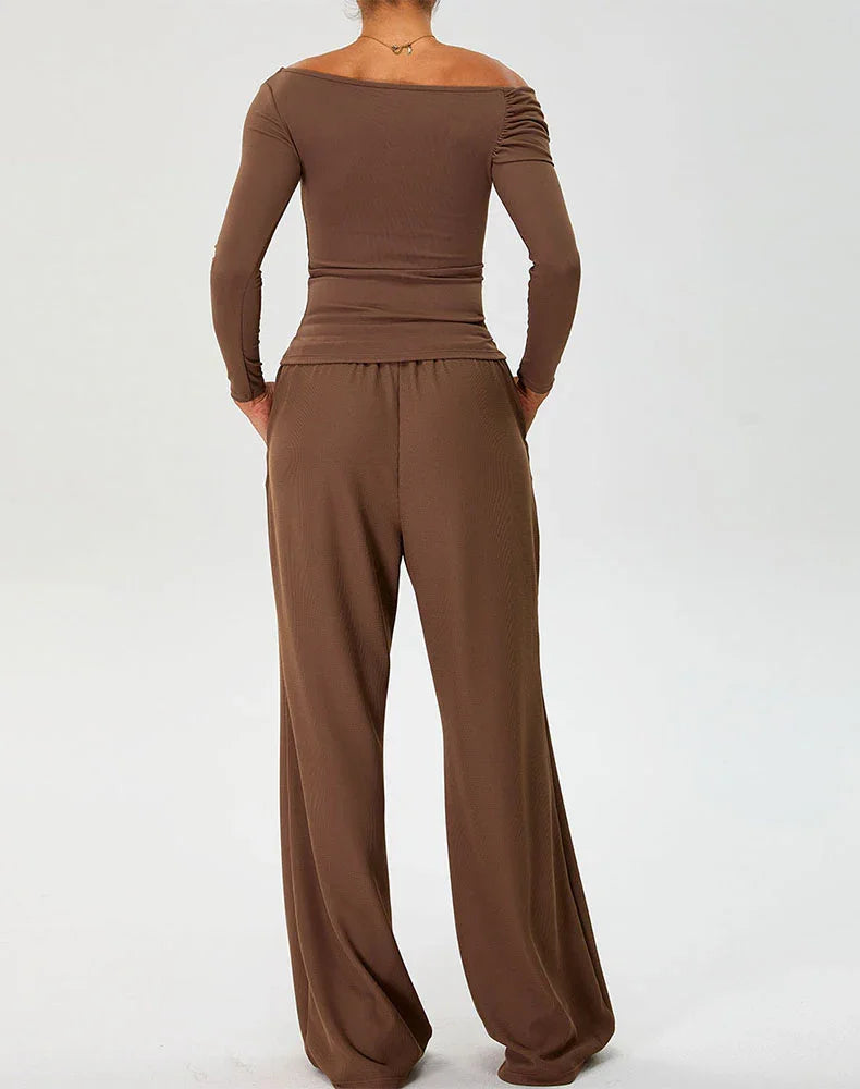 Activewear Set with Asymmetrical Shoulder Top and Sweatpant