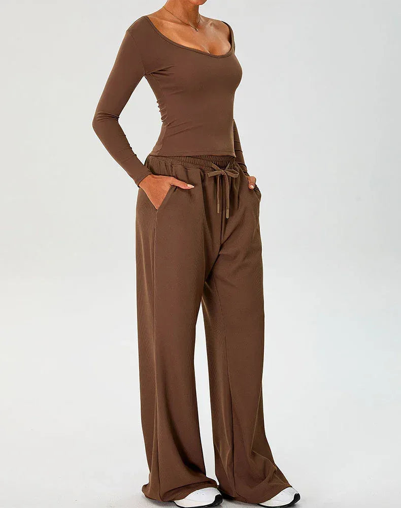 Activewear Set with Curved Neckline Top and Sweatpant -