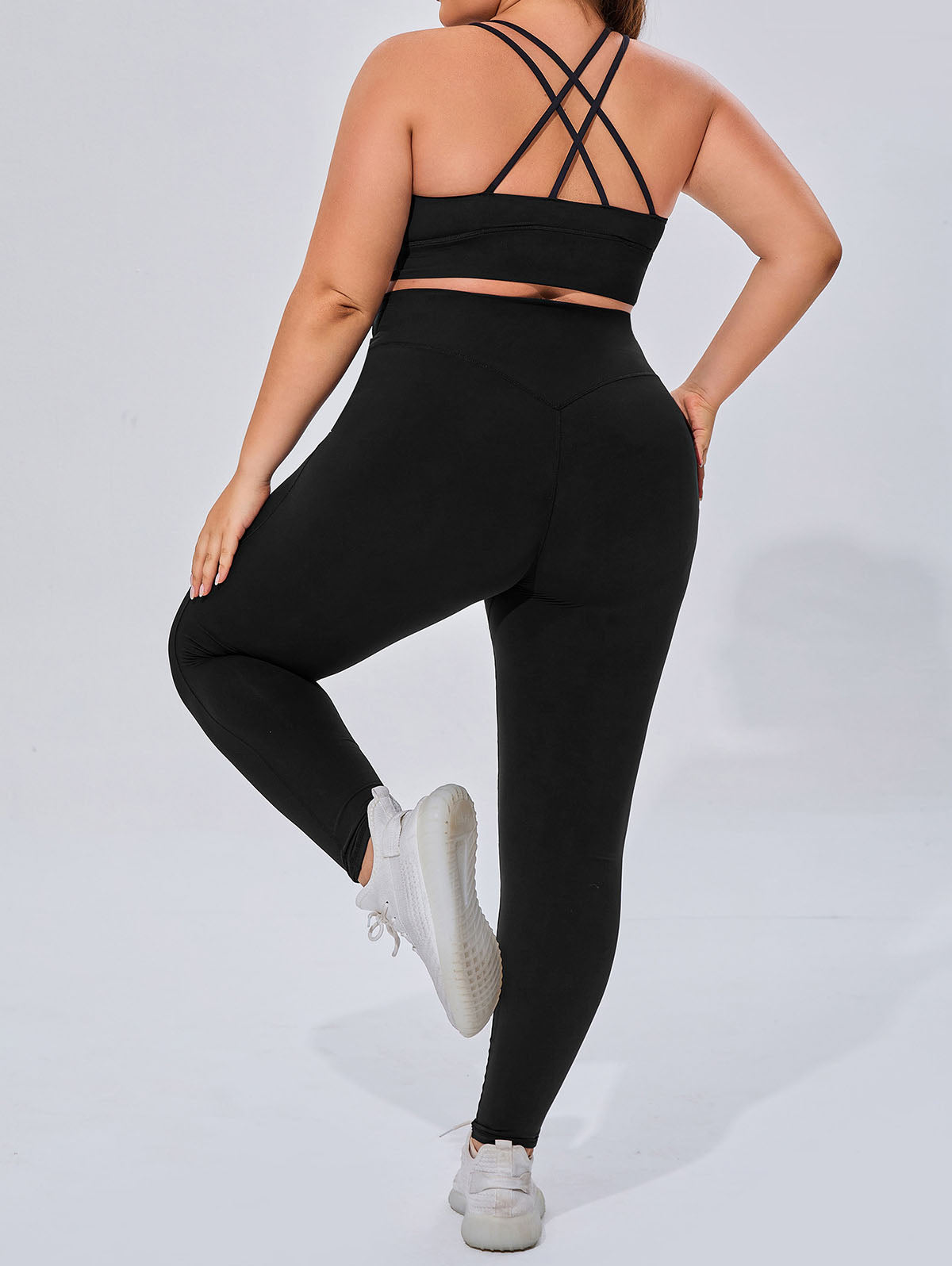 Workout Sets with Cross Strap Sports Bra and Legging