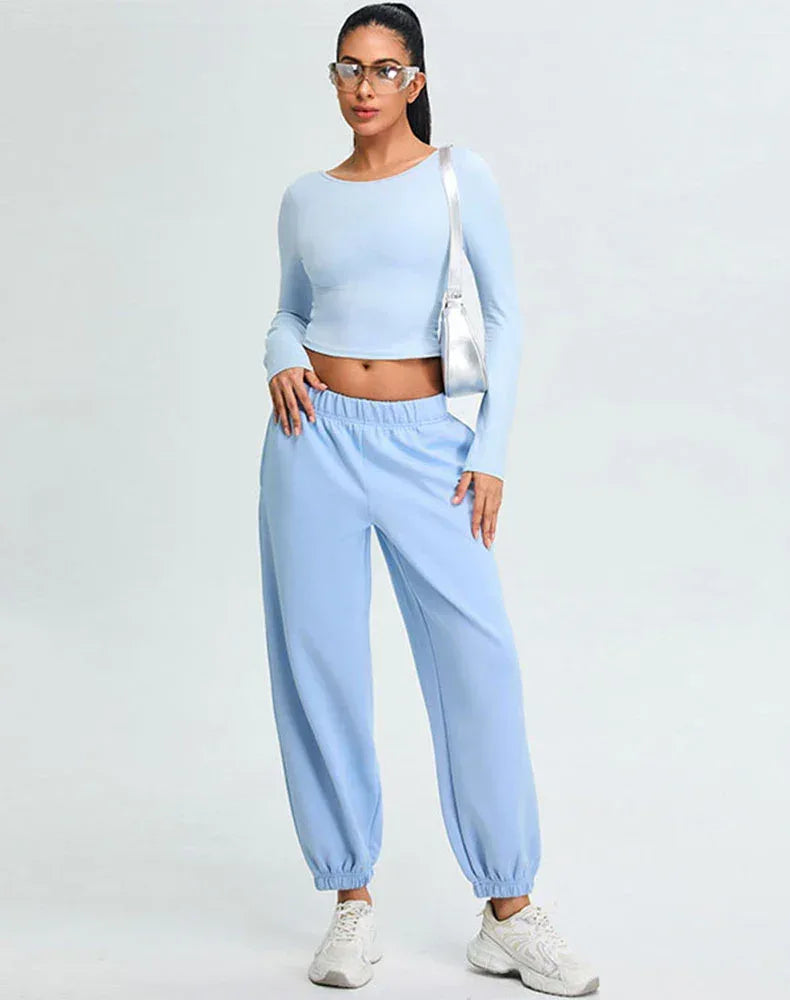 Activewear Set with U-Shaped Back Top and Sweatpant -