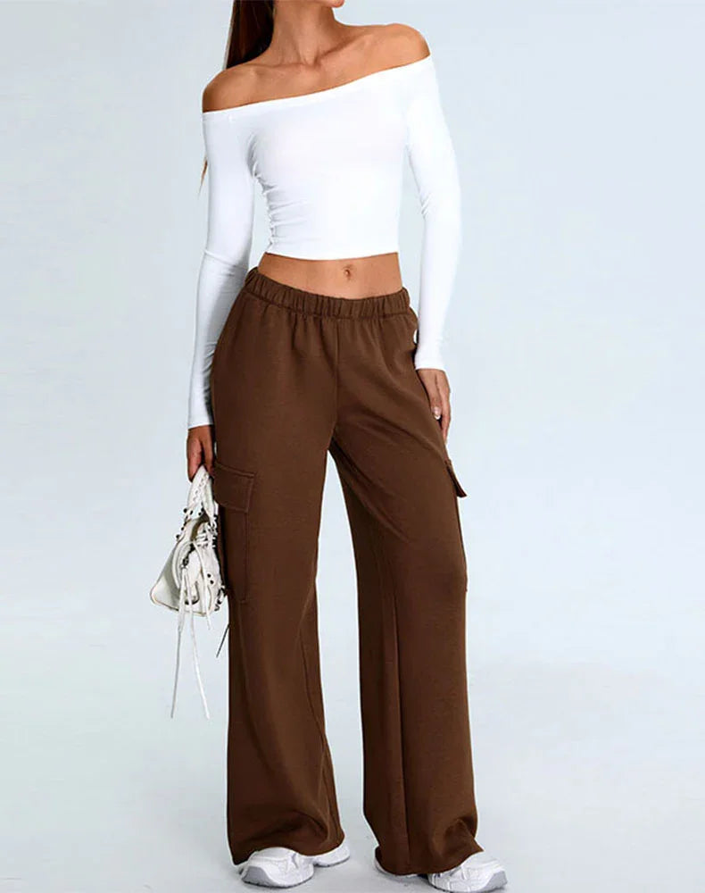 Activewear Set with Off-Shoulder Top and Sweatpant
