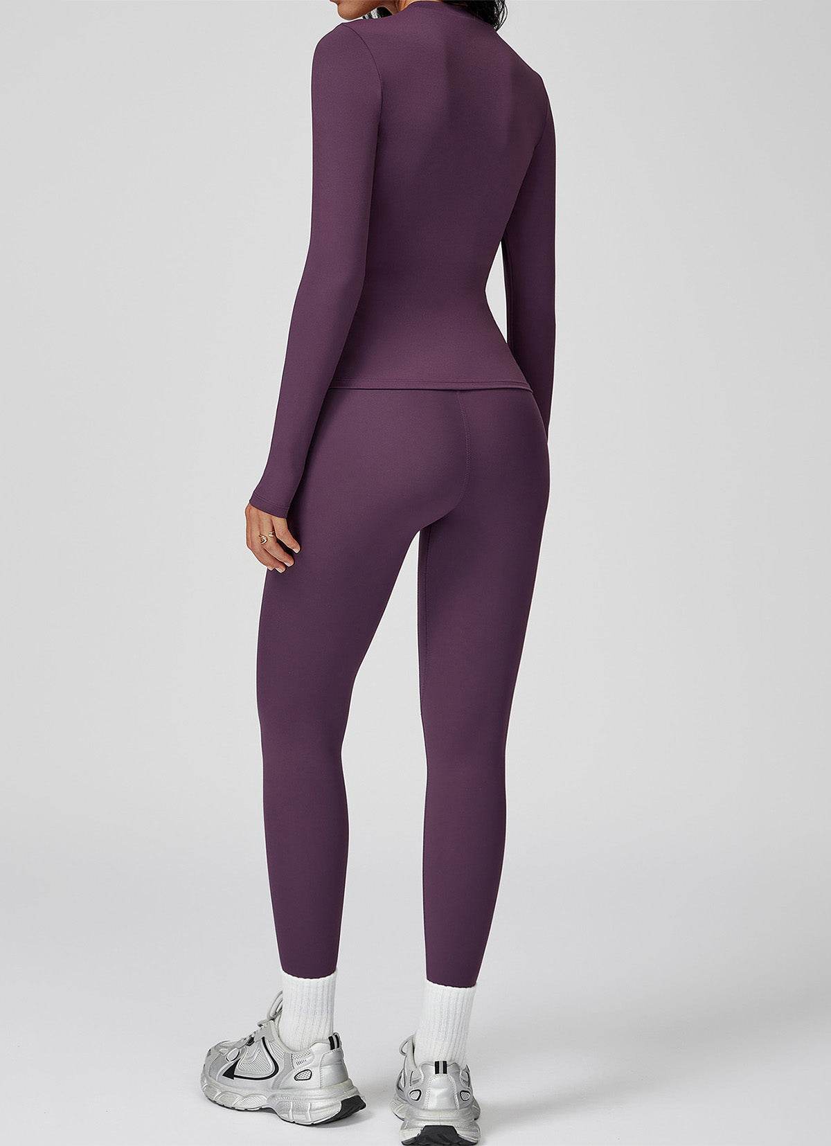 Sports Wear with Long Sleeve T-Shirt and Leggings
