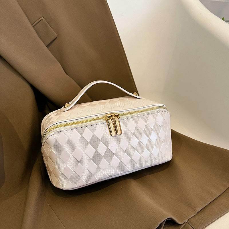 PU Leather Diamond Lattice Makeup Bag