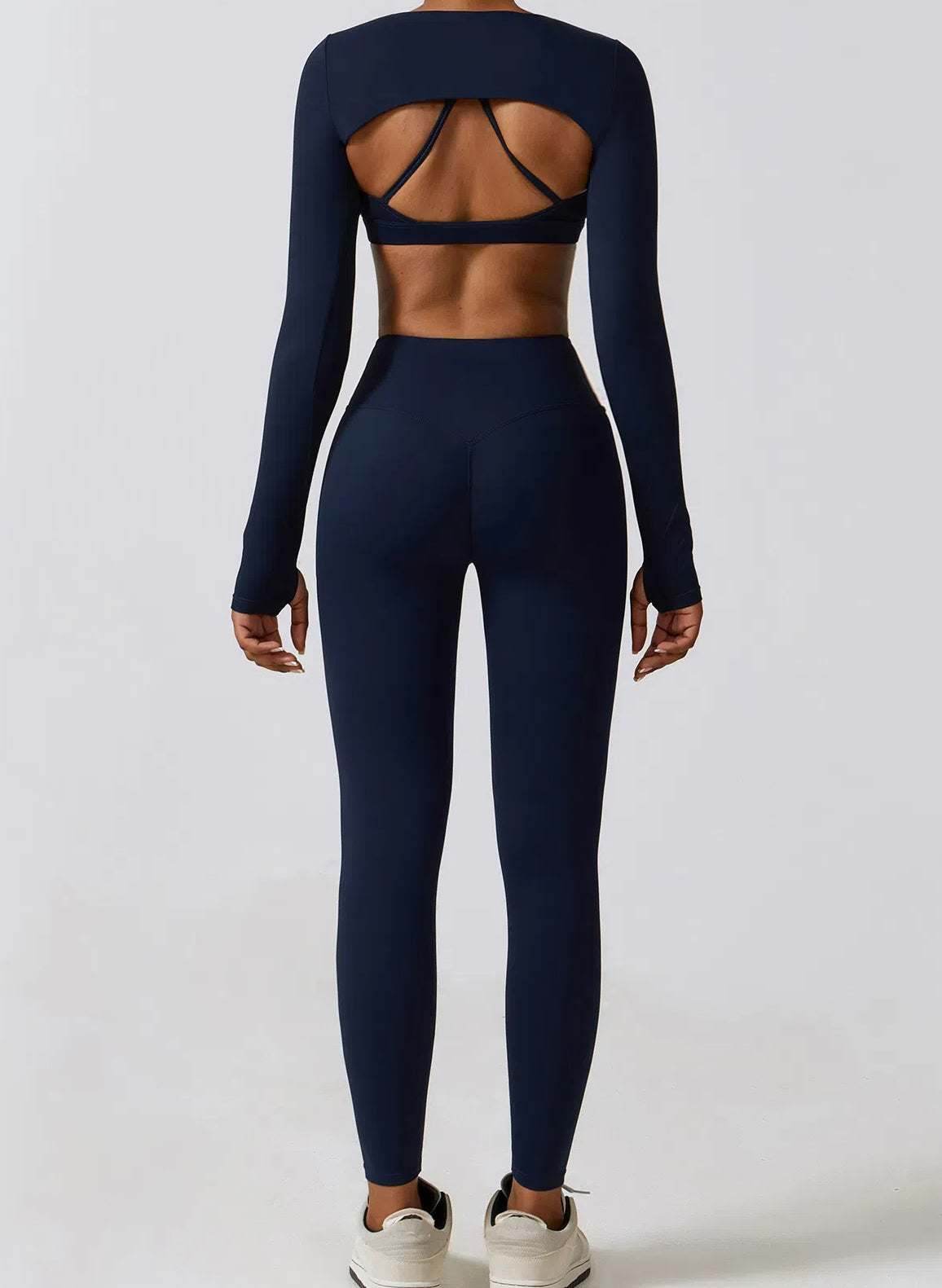 Gym Wear Set With Crop Top and Leggings