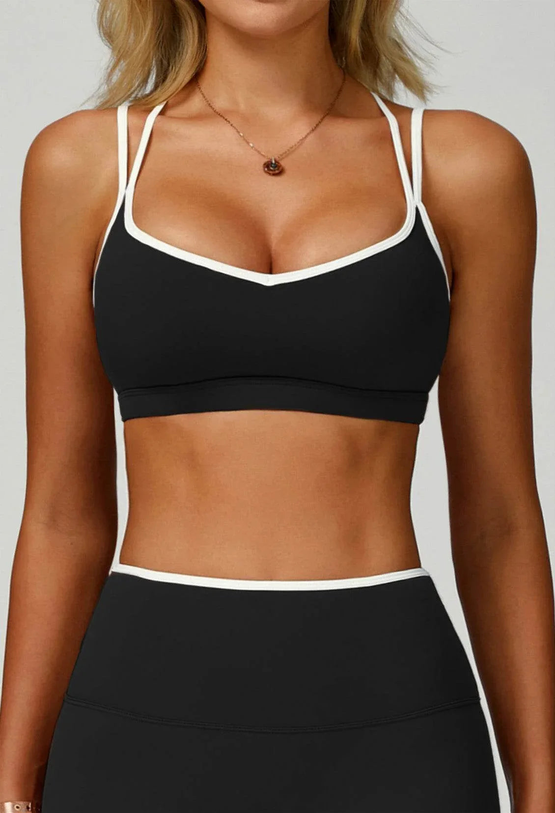 Double Shoulder Straps Sports Bras with Removable Chest Pad - Black