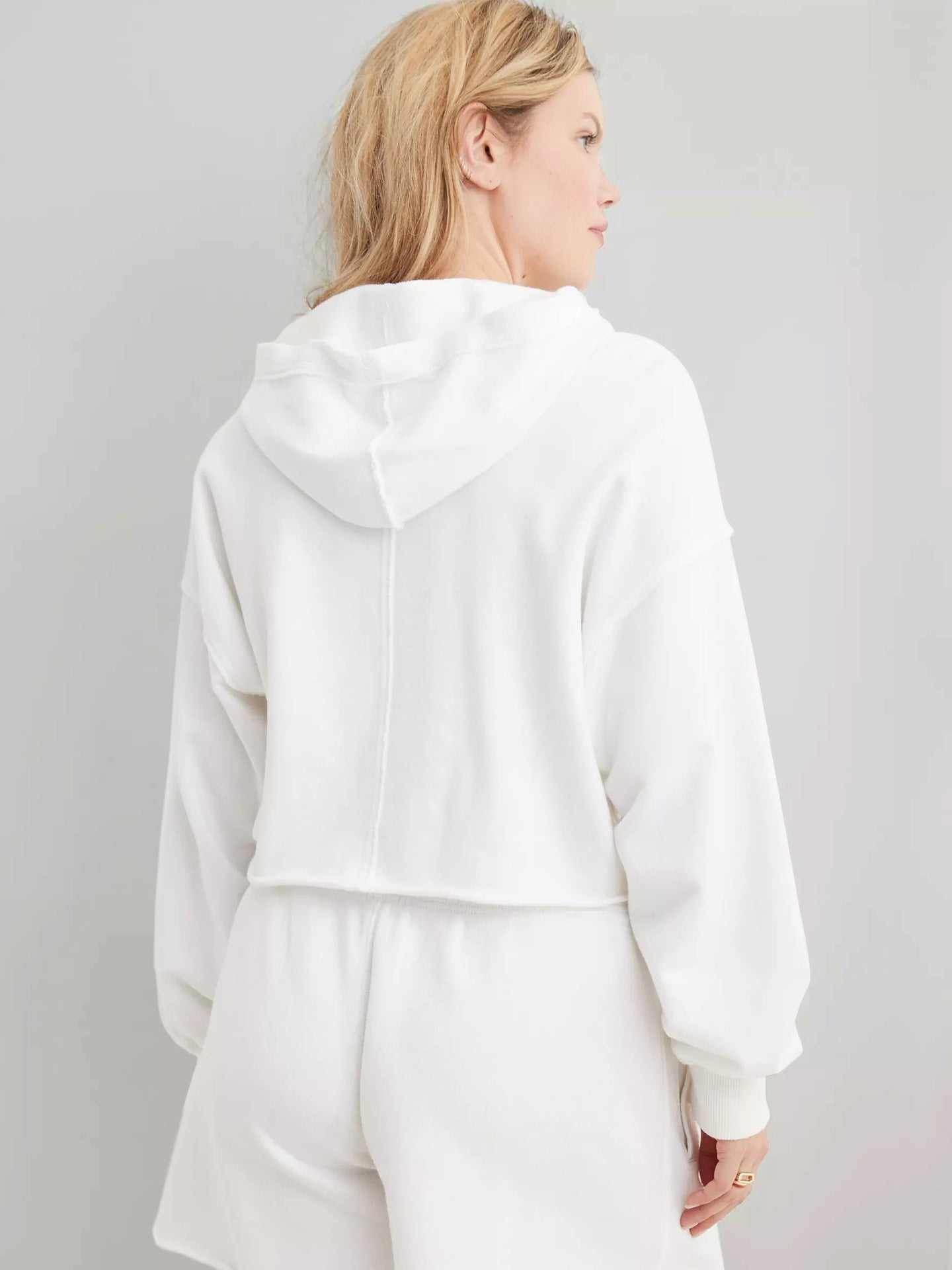 Long Sleeve Hooded Pullover Sweatshirt