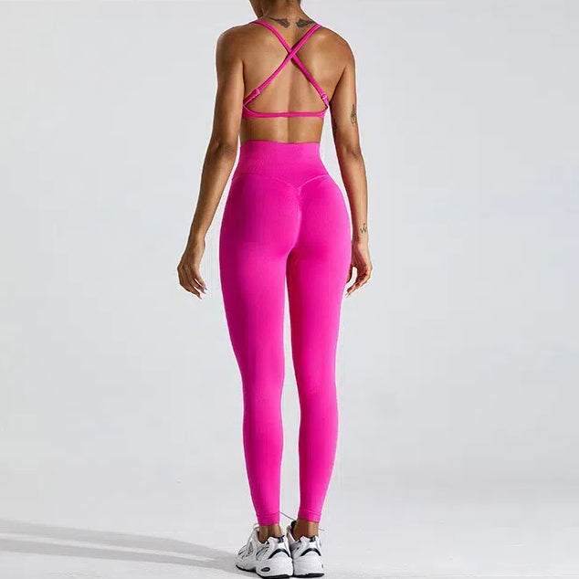 Seamless Sports Bra with Adjustable Straps