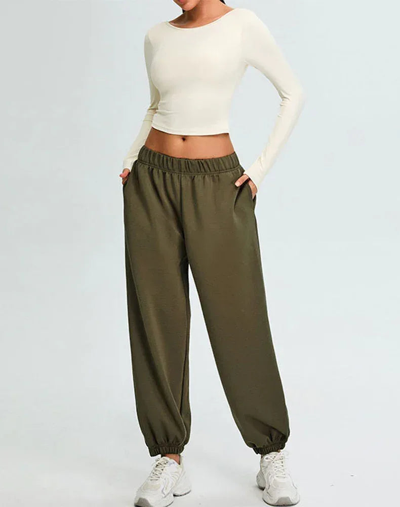 Activewear Set with U-Shaped Back Top and Sweatpant - White