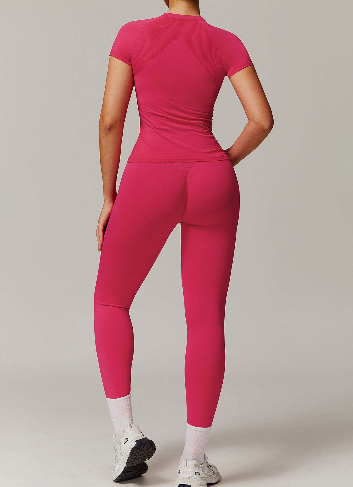 Yoga Wear Set with Short Sleeve T-Shirt and Legging -
