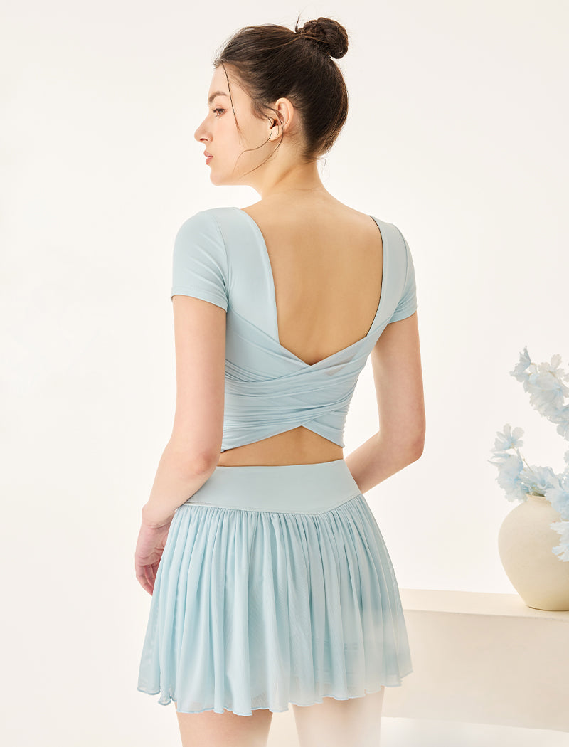 Activewear Set with Short Sleeve Crop T-Shirt and Skirt -