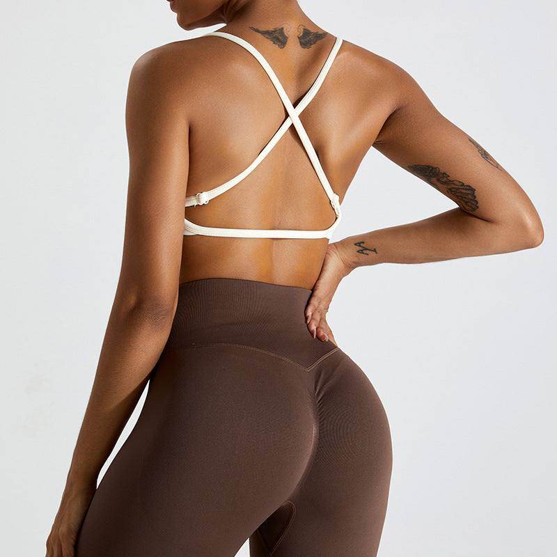 Seamless Sports Bra with Adjustable Straps