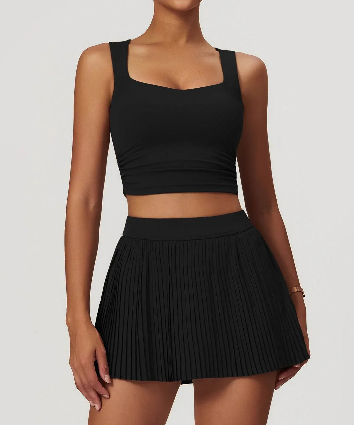 Low Square Neck Cropped Yoga Tank Top - Black