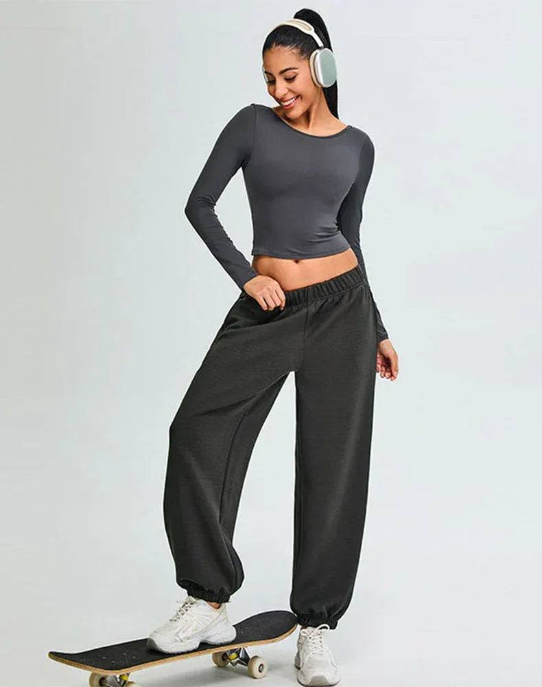Activewear Set with U-Shaped Back Top and Sweatpant -