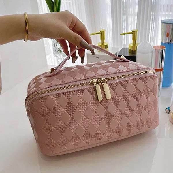 PU Leather Diamond Lattice Makeup Bag