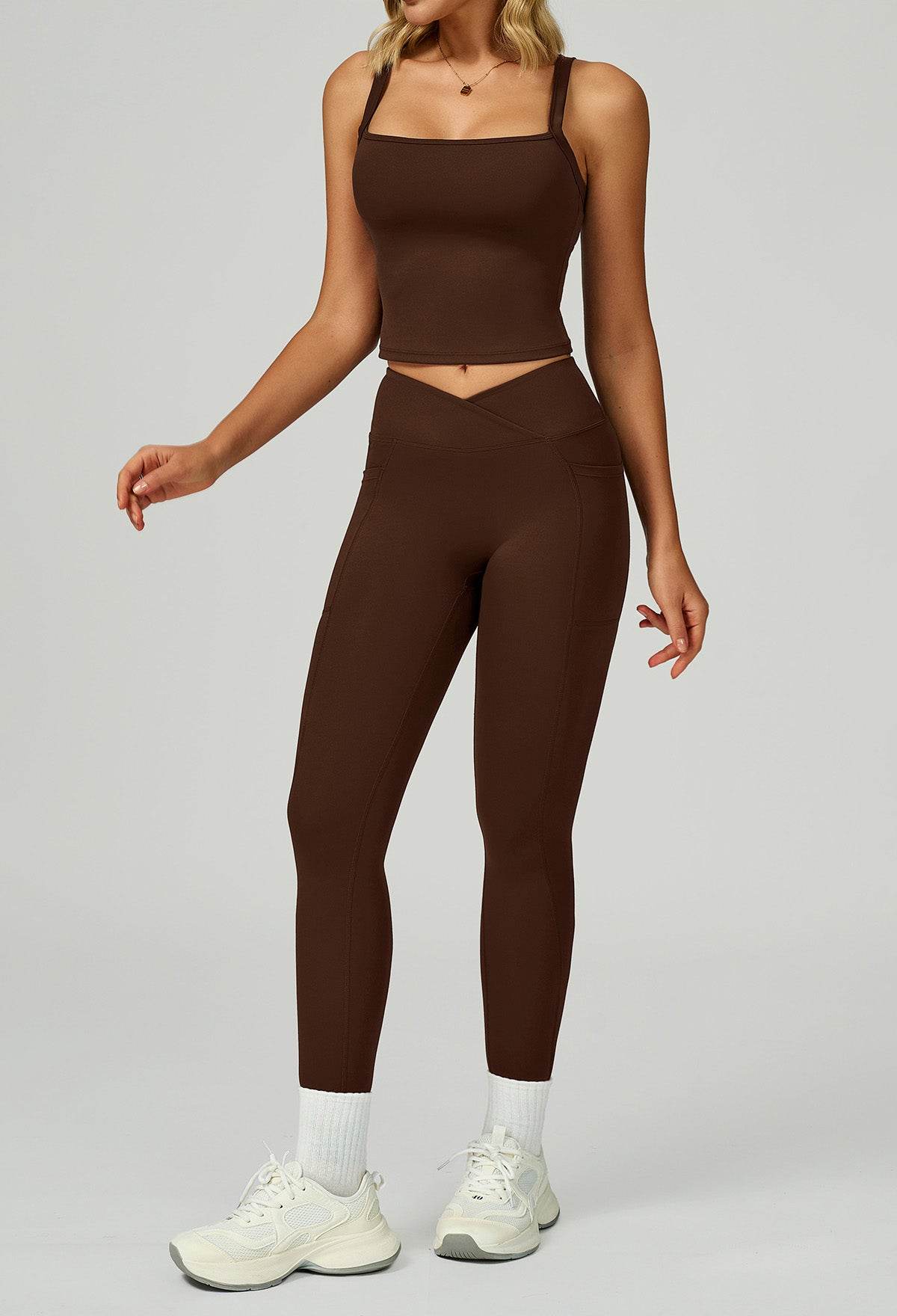 Activewear Set with Wide Strap Tank Top and Legging