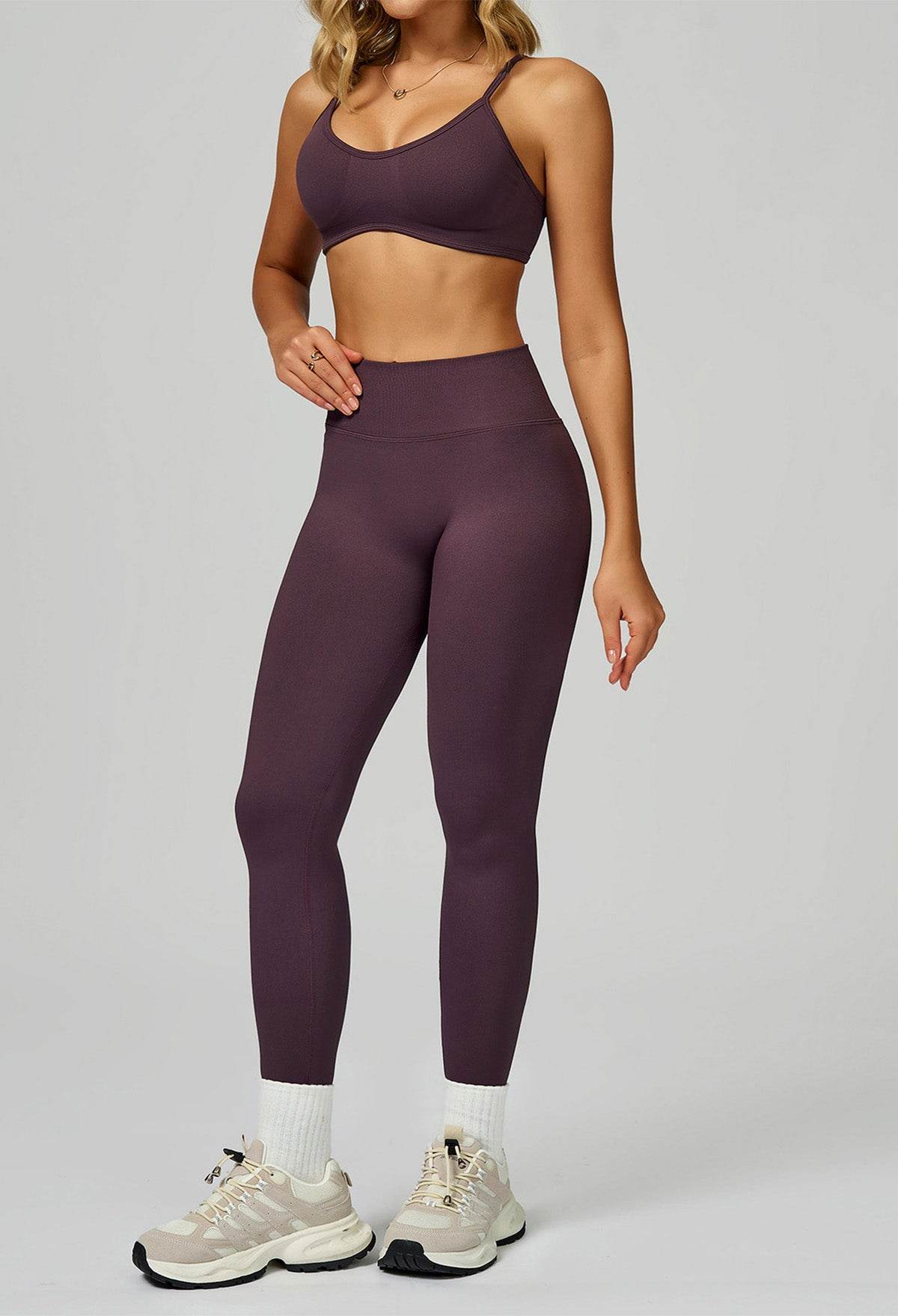 Sport Set with Color Block Sports Bras and Legging -