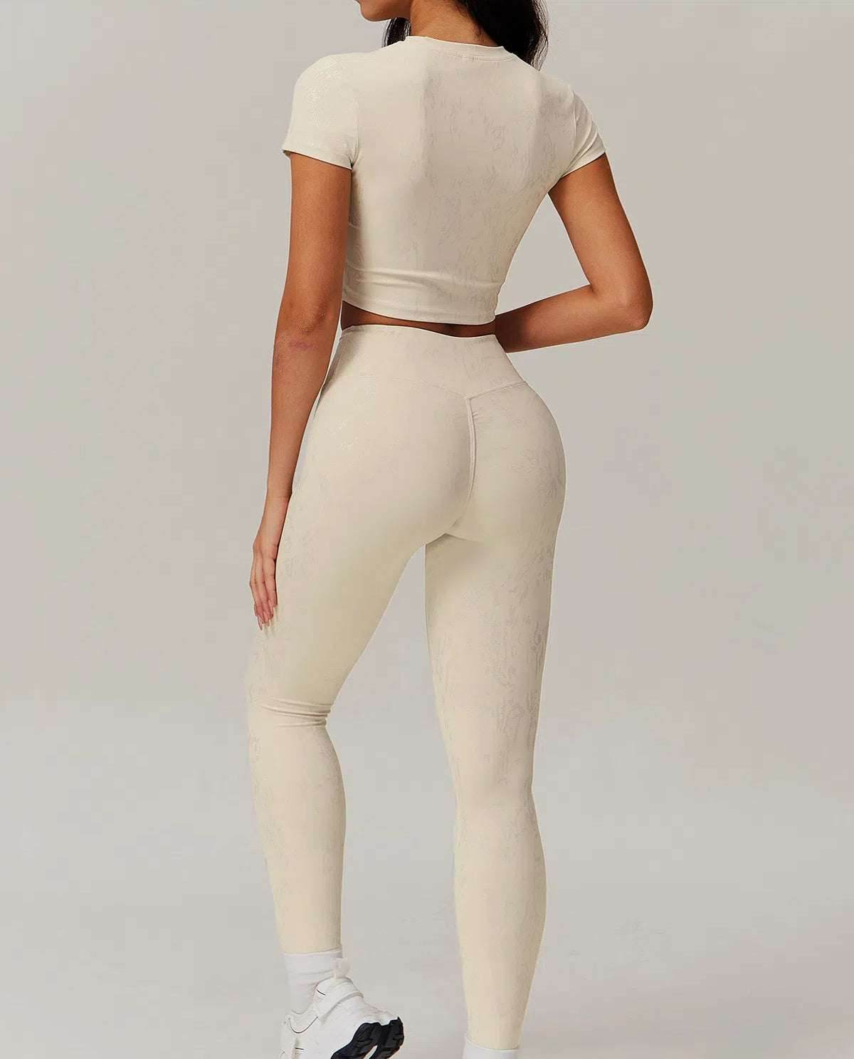 Sports Set with Short Sleeve T-Shirt and Leggings