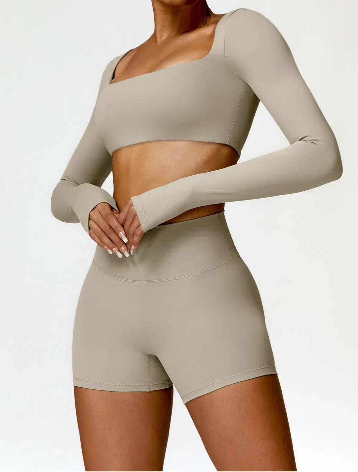 2 Piece Workout Set With Crop Top and Shorts