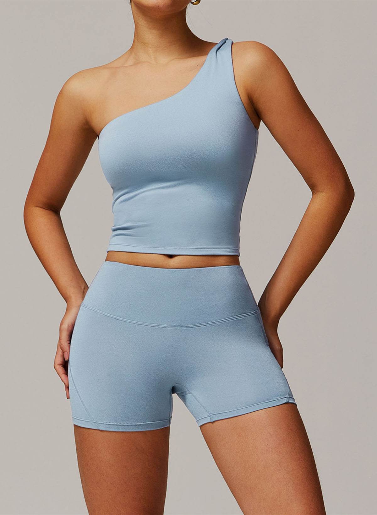 Active Wear Set with One Shoulder Knot Design Tank Top and Shorts