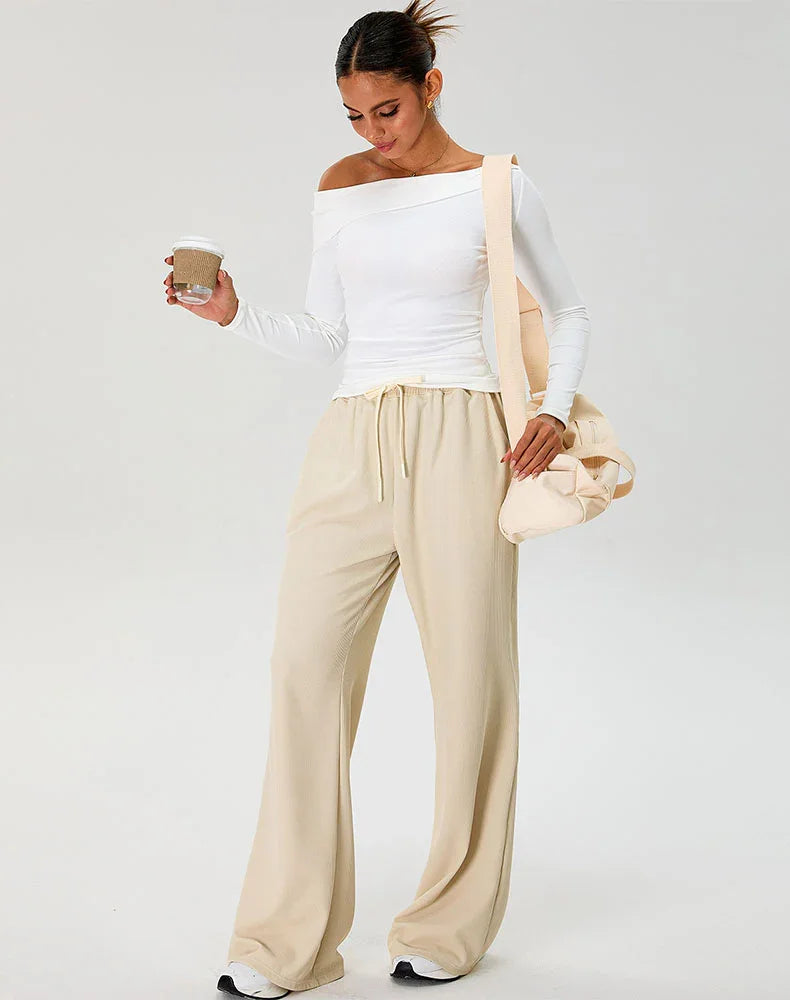 Activewear Set with Asymmetrical Shoulder Top and Sweatpant