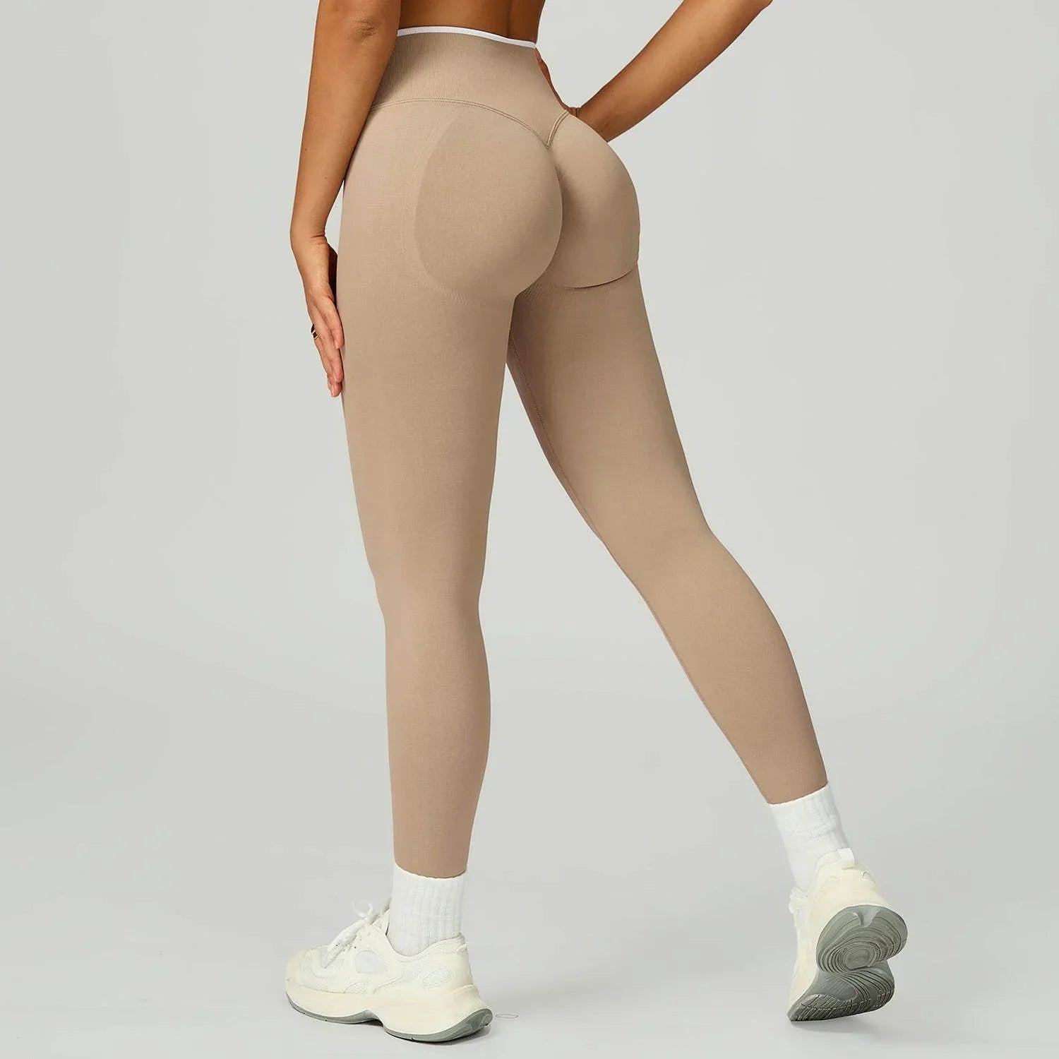 Scrunch Butt Lifting Biker Yoga Leggings - White Brown