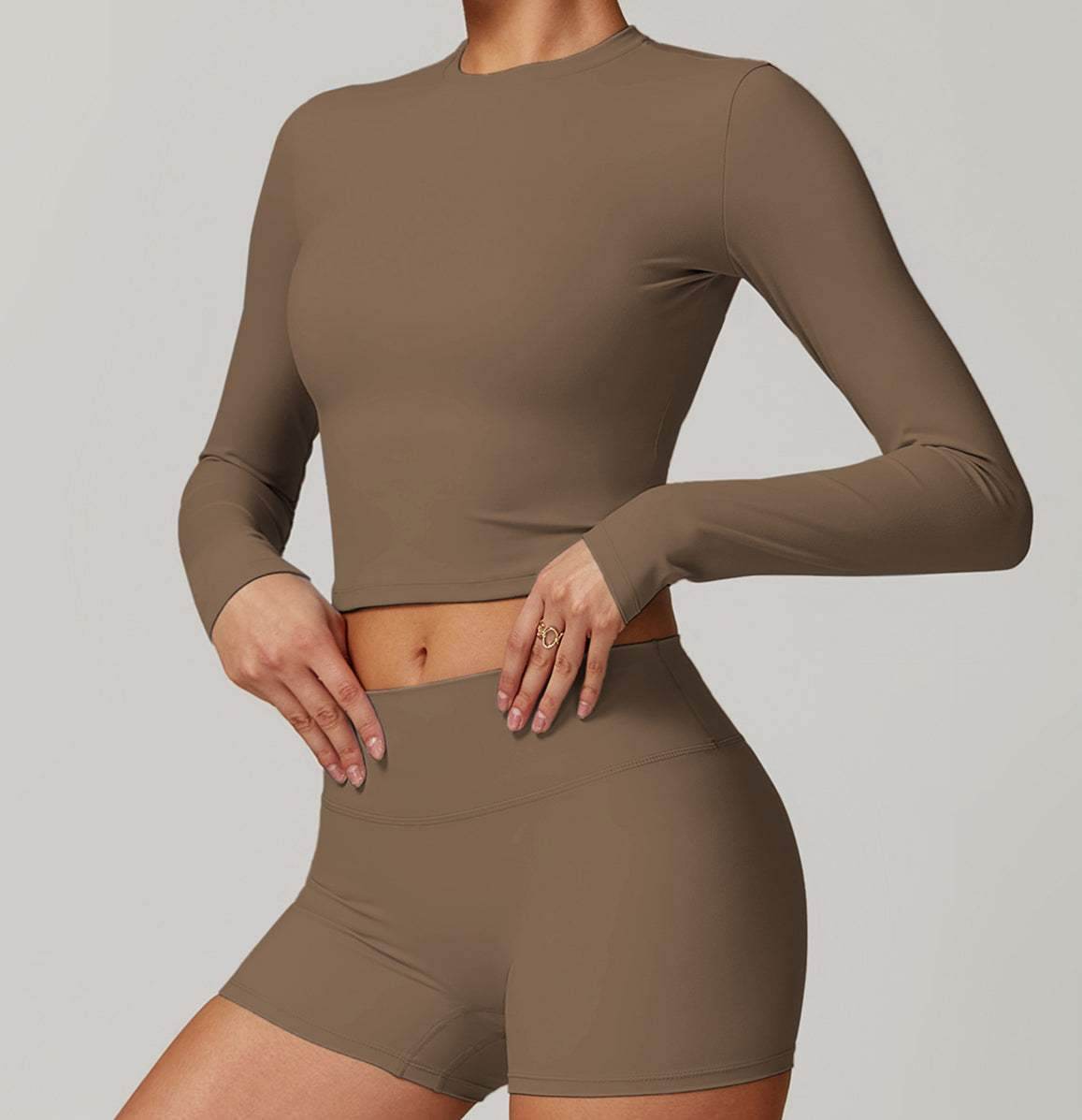 Tight Long Sleeve Cropped T-shirt