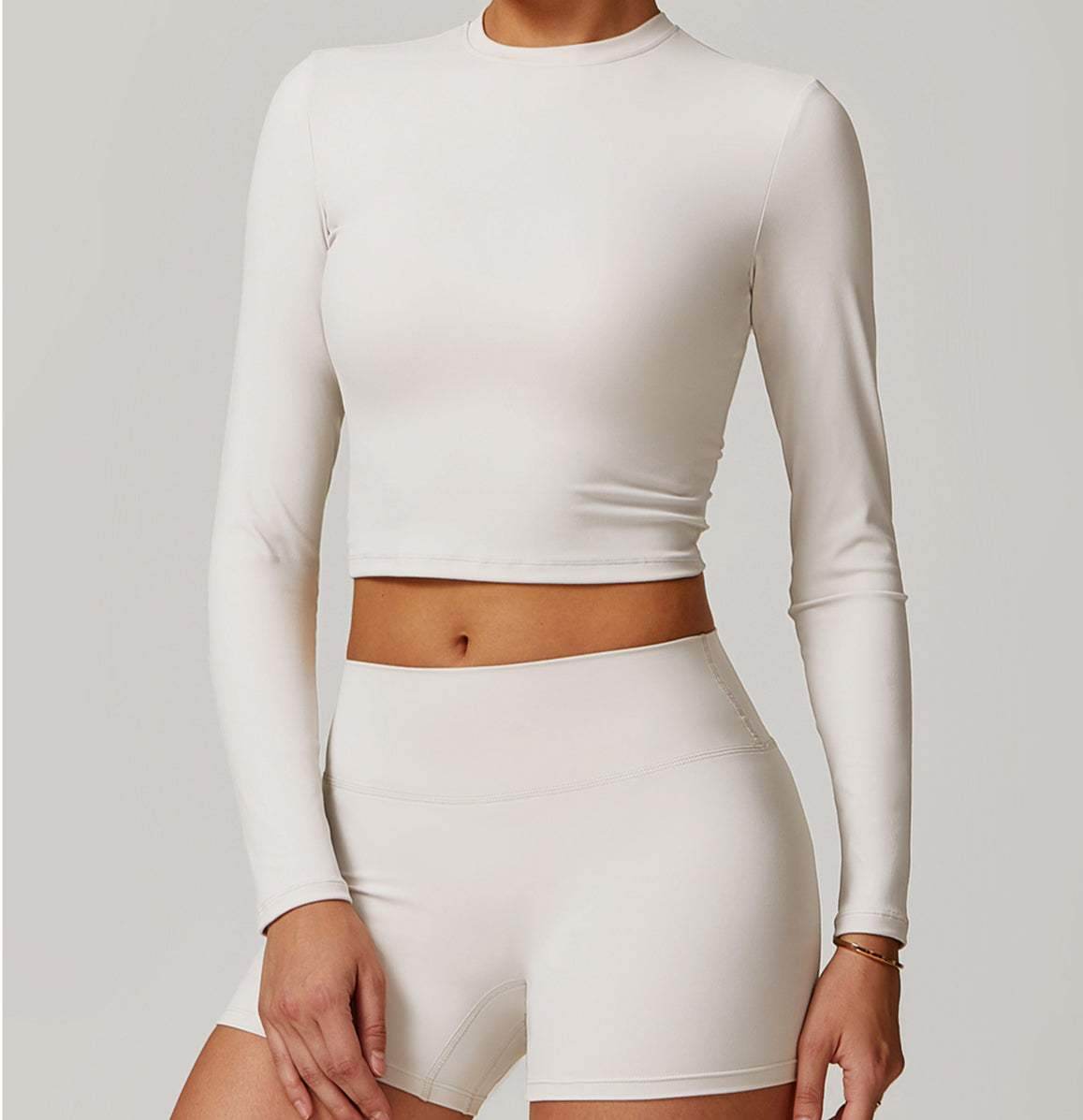 Tight Long Sleeve Cropped T-shirt