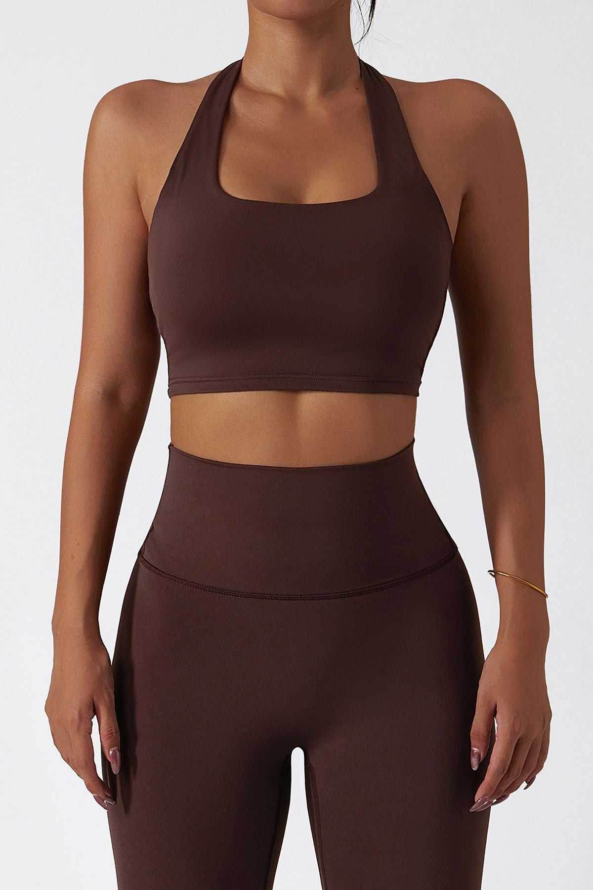 Halter Neckline Backless Sports Bra -