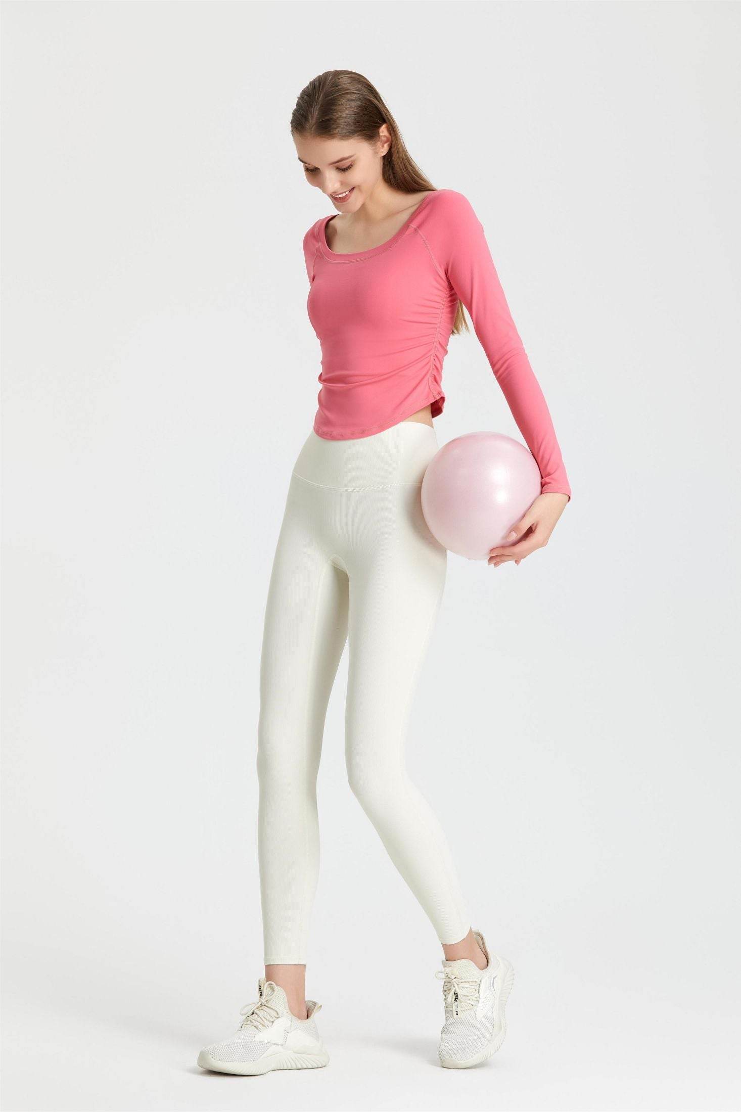 Side Ruched Long Sleeve Top