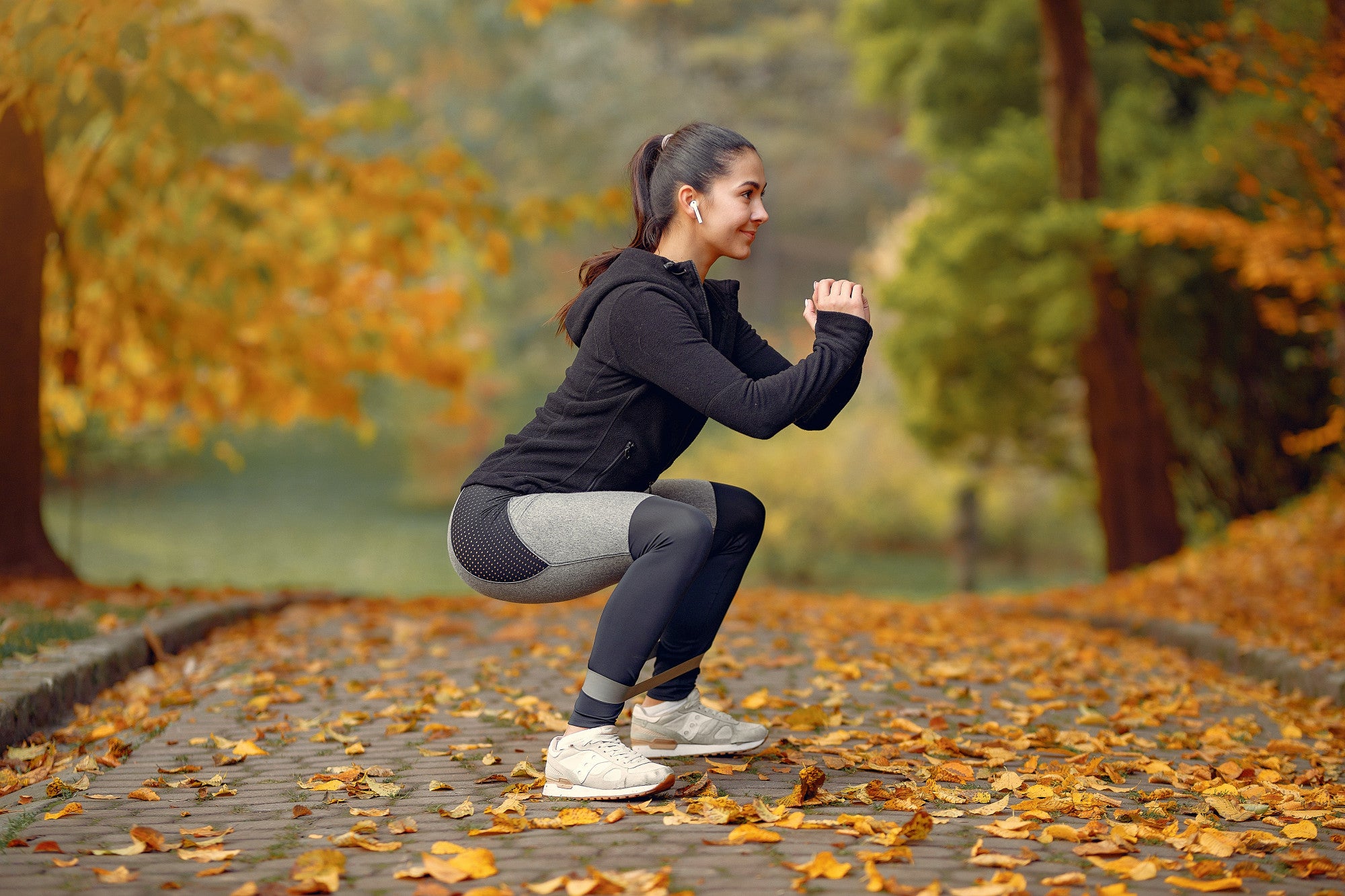 Fall Fitness Fashion Tips: How to Choose the Right Sportswear for Autumn