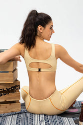 Contrast Trim Back Cutout Sports Bra