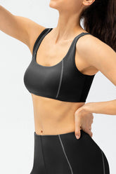 Contrast Trim Back Cutout Sports Bra